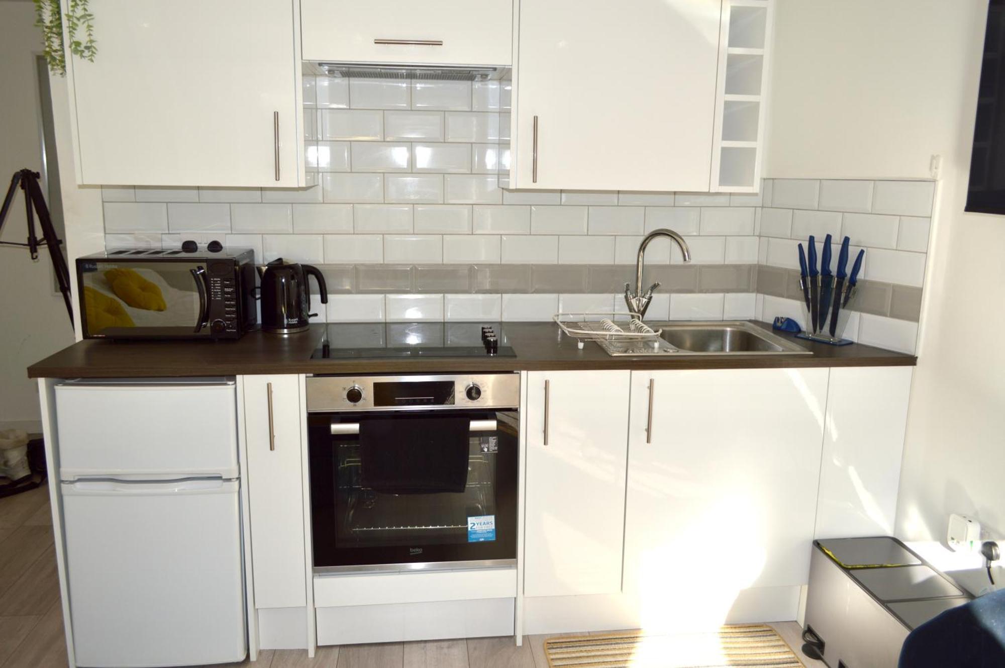 Smart Modern Ocean Village Studio Southampton Exterior photo